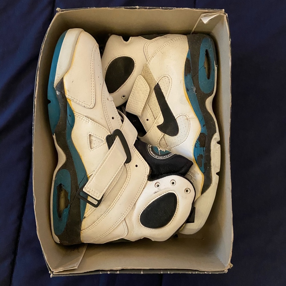 Nike Air Command Force